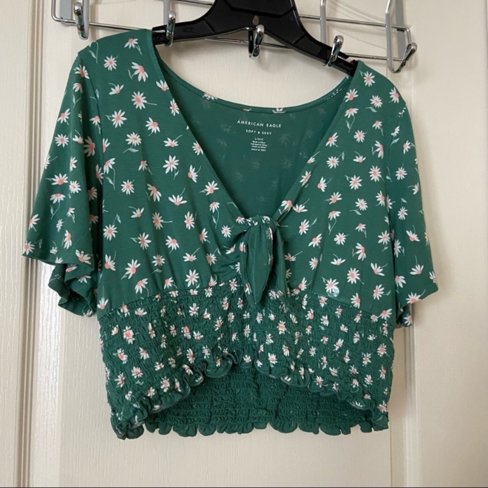 NWT AE floral smocked tie-front t-shirt